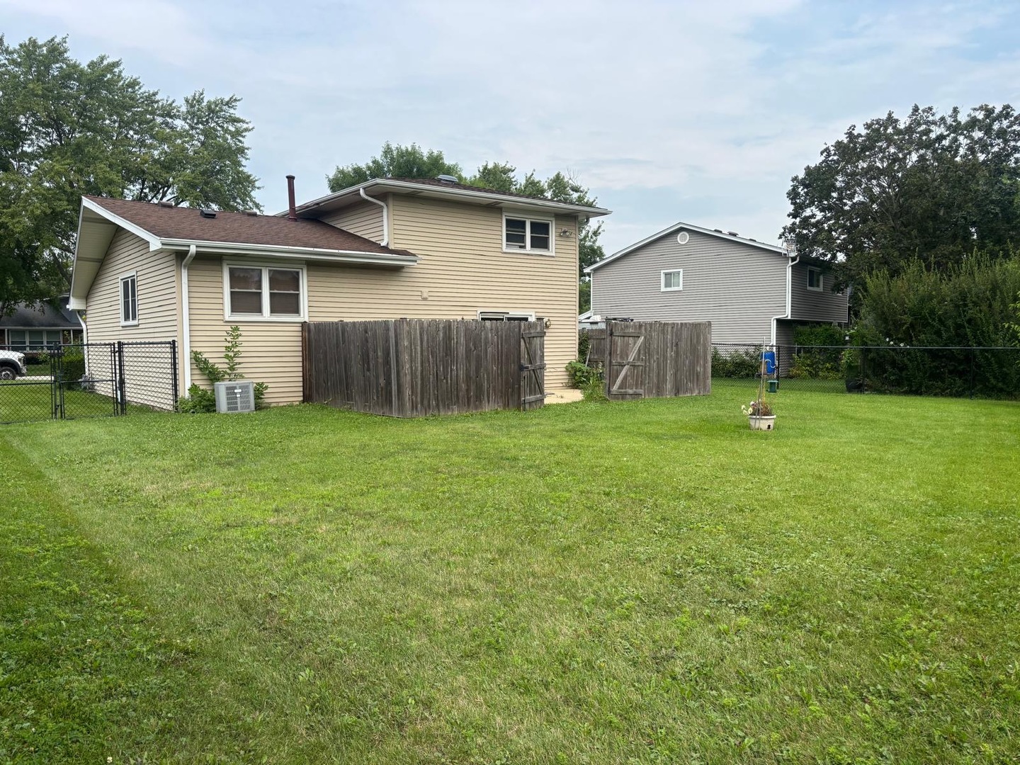 337 Hazel Drive Property Photo 11