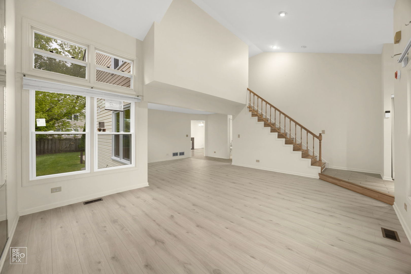 1002 Hobson Drive Property Photo 10