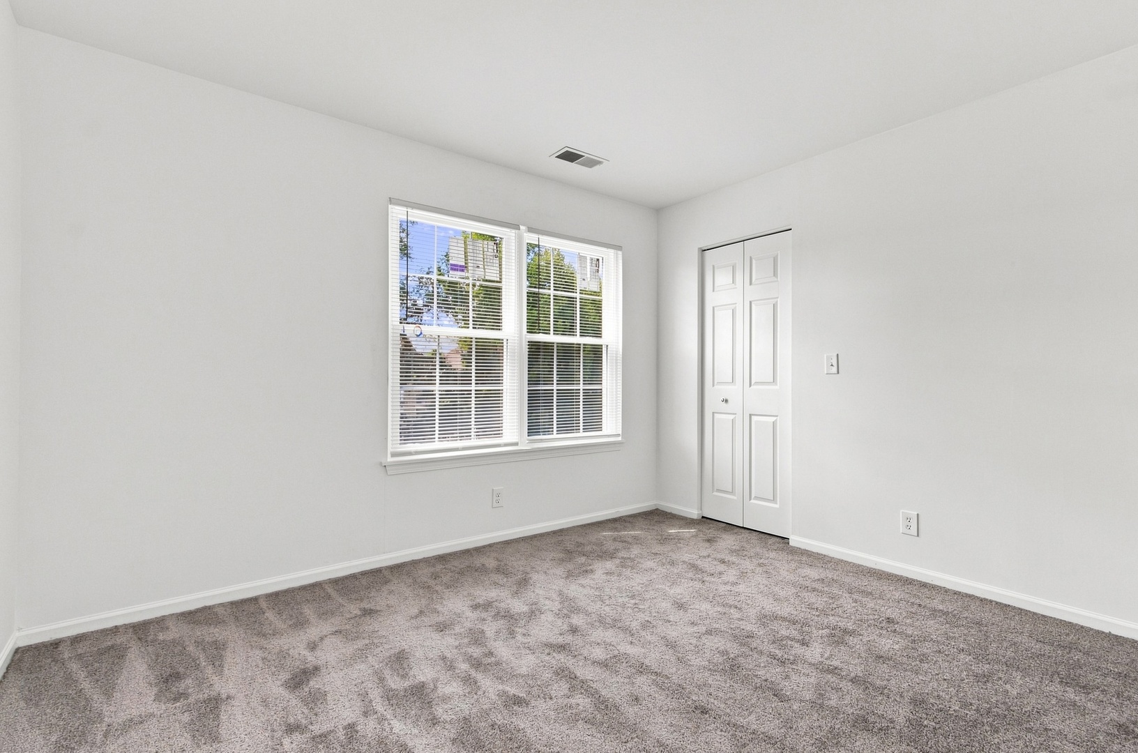 1748 Linden Park Lane Property Photo 12