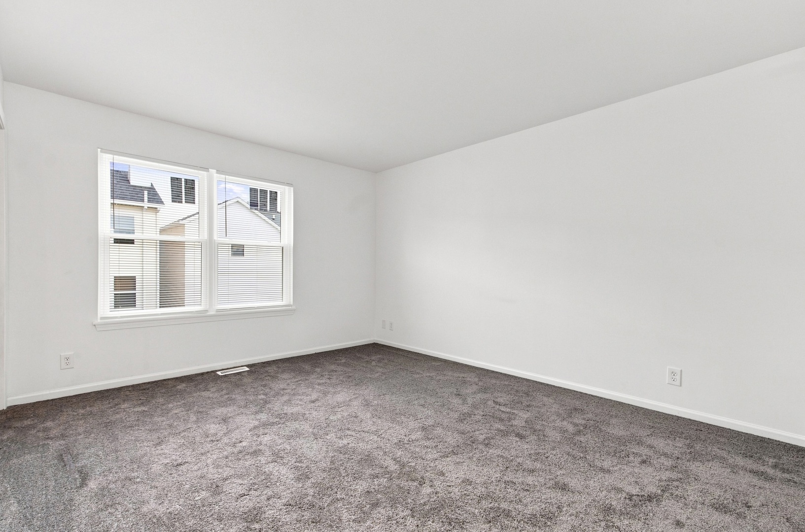 1748 Linden Park Lane Property Photo 13