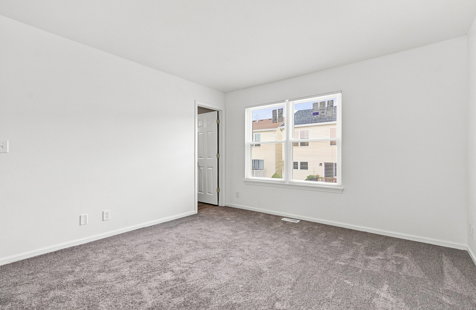 1748 Linden Park Lane Property Photo 14