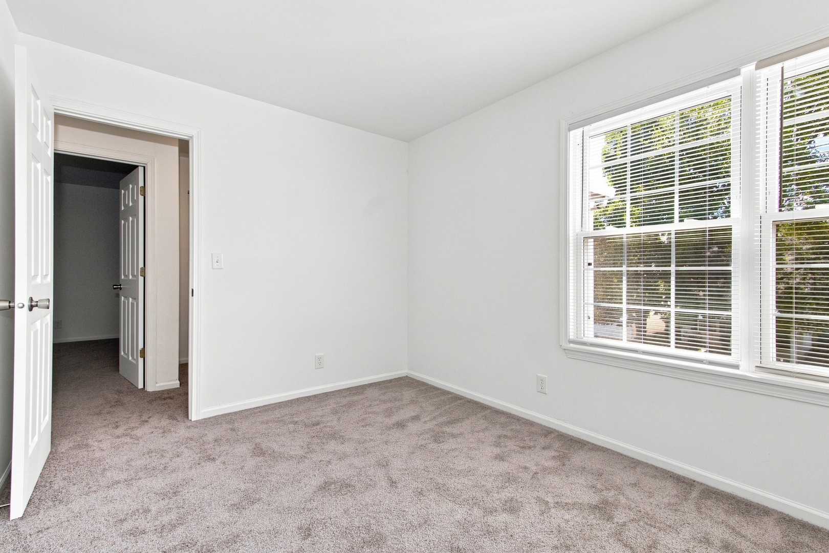 1748 Linden Park Lane Property Photo 20