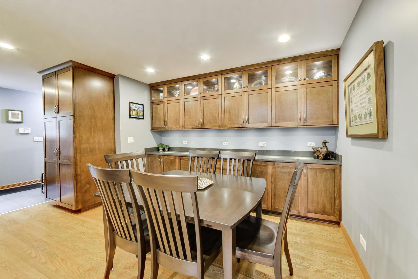 220 Northwood Road Property Photo 8