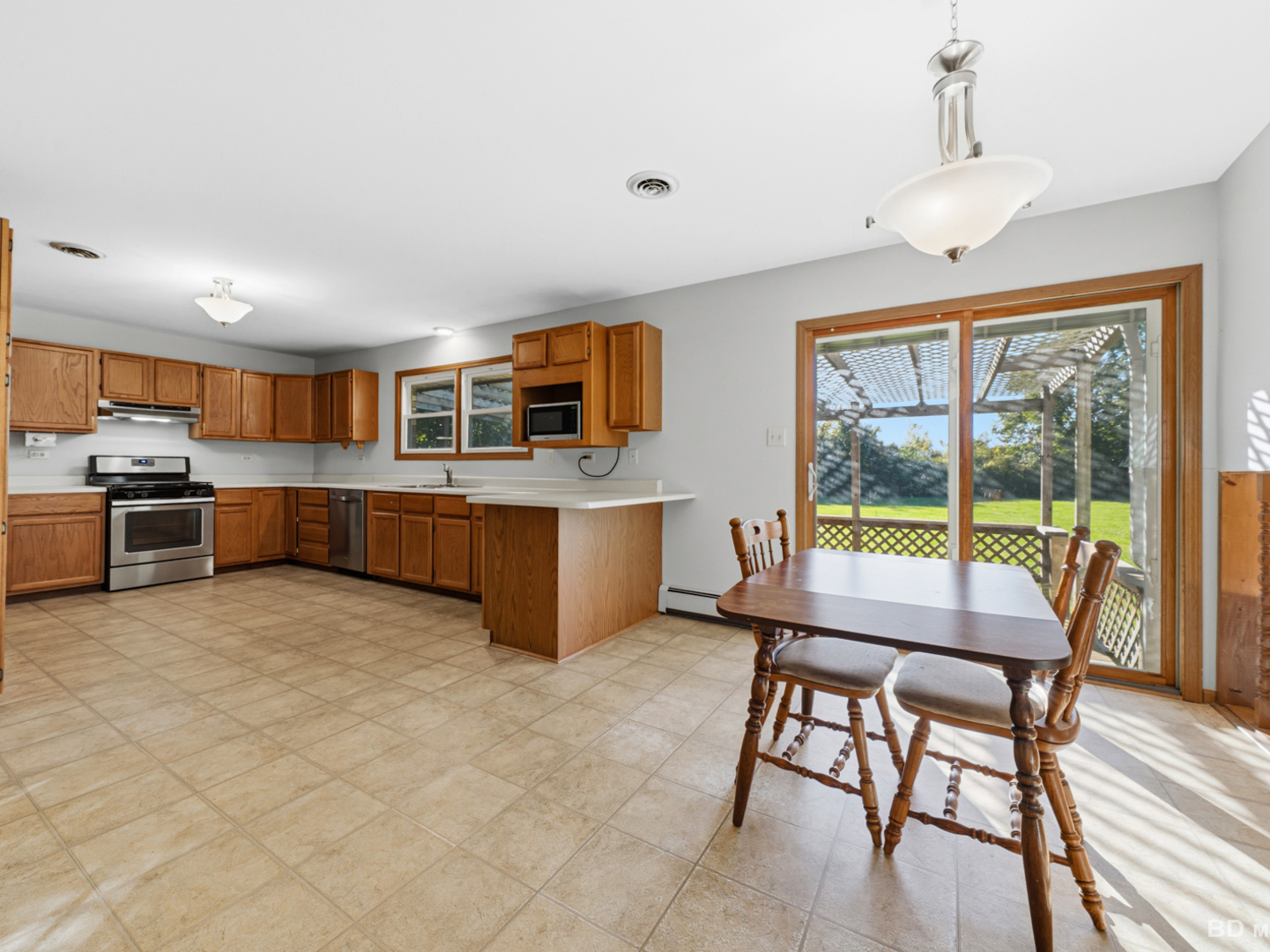 14018 Cokes Road Property Photo 8