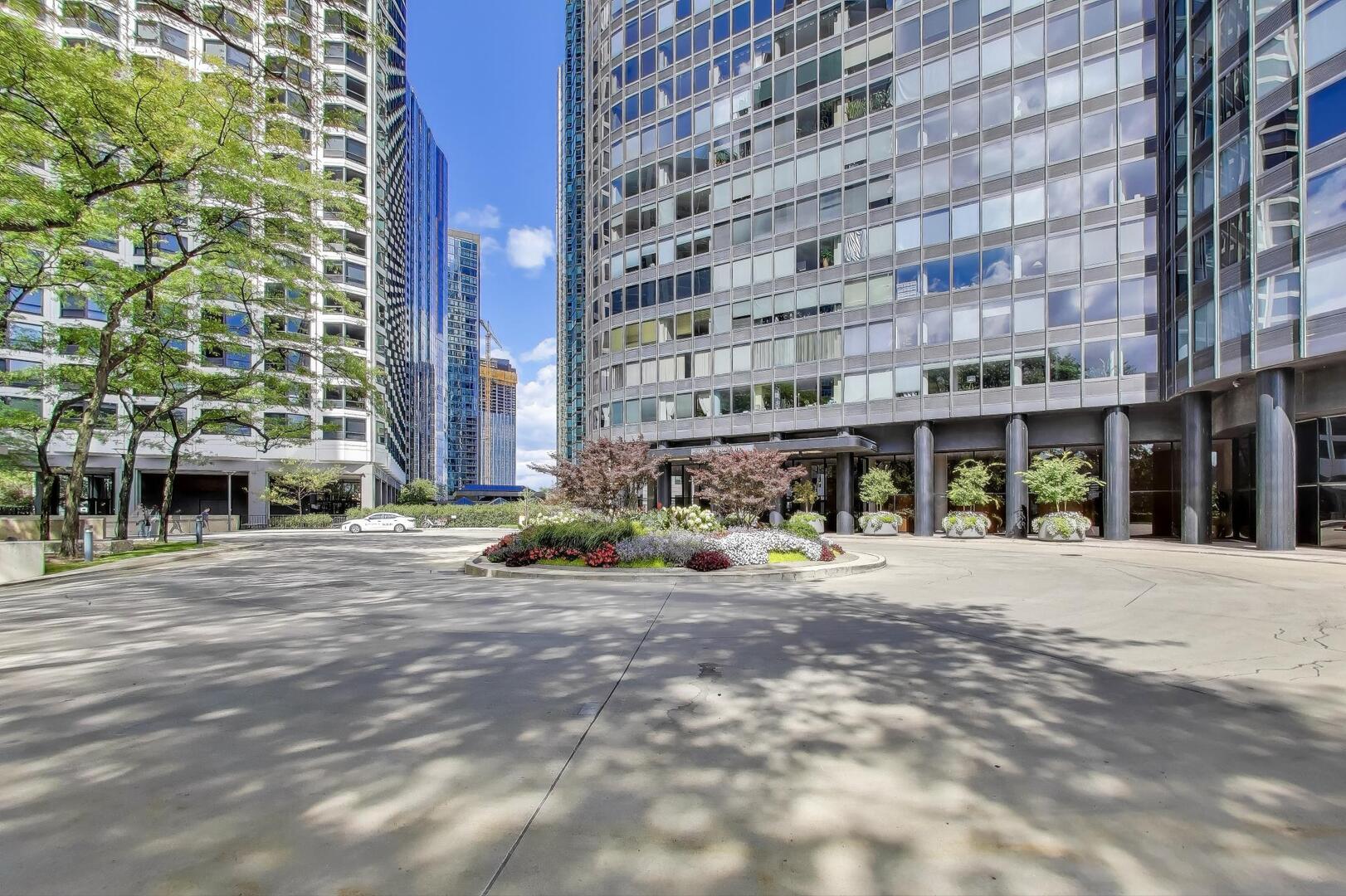155 N Harbor Drive 3301-3302-3314 Property Photo 2