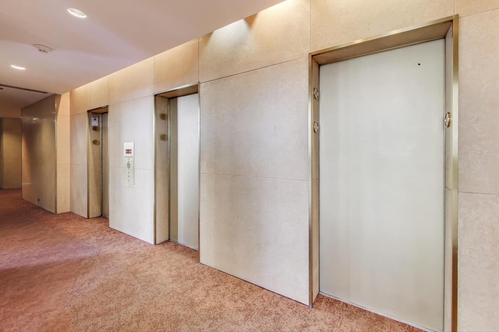 155 N Harbor Drive 3301-3302-3314 Property Photo 7