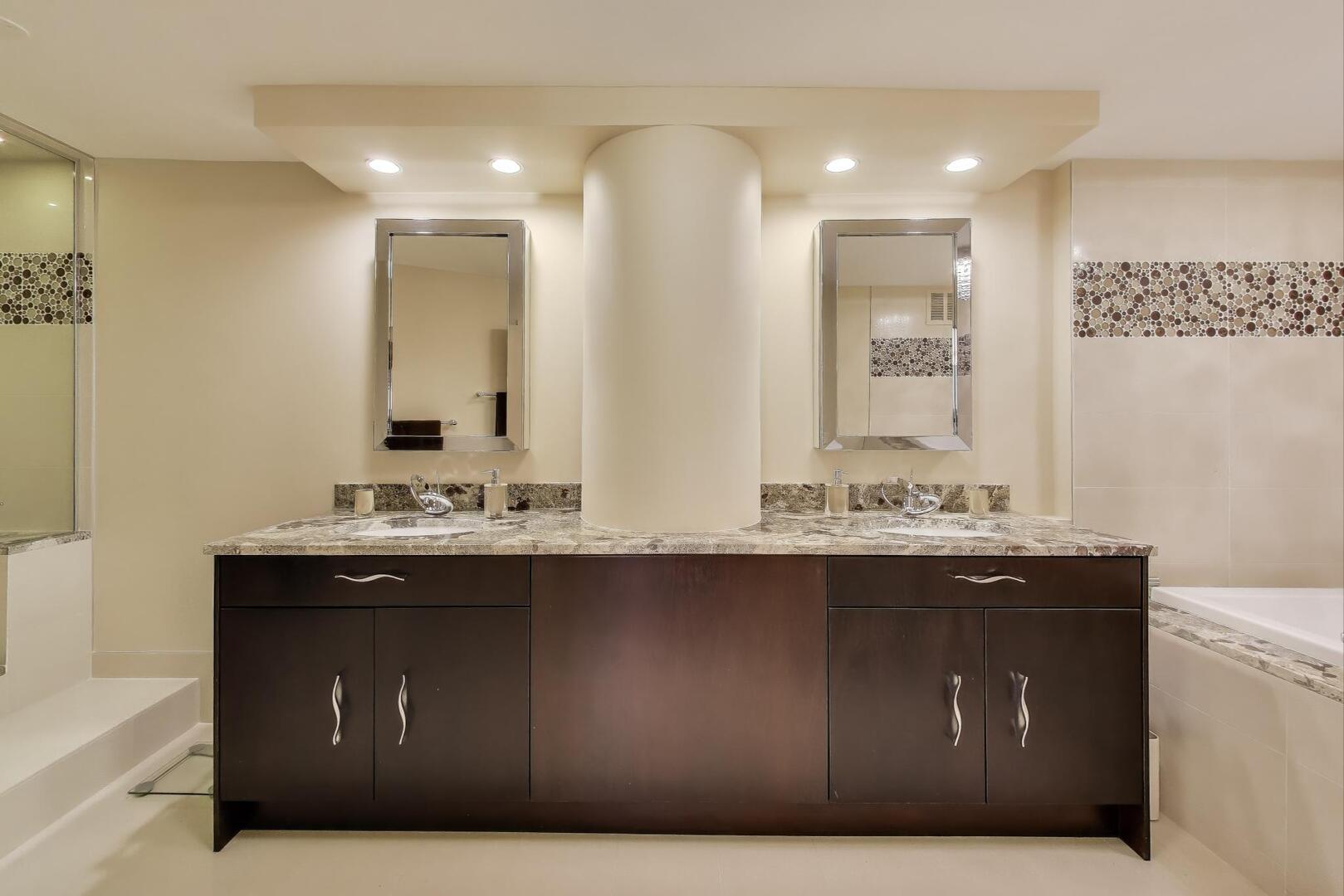 155 N Harbor Drive 3301-3302-3314 Property Photo 42