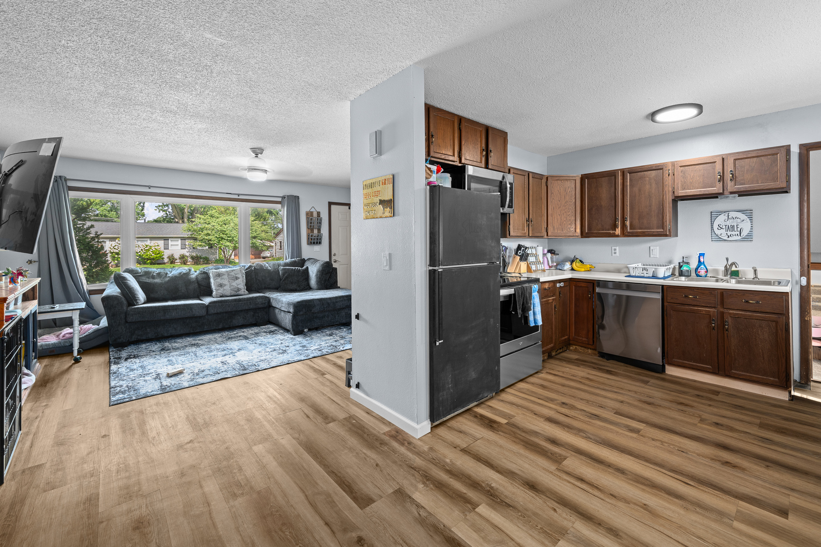 3121 Greenbrier Drive Property Photo 12