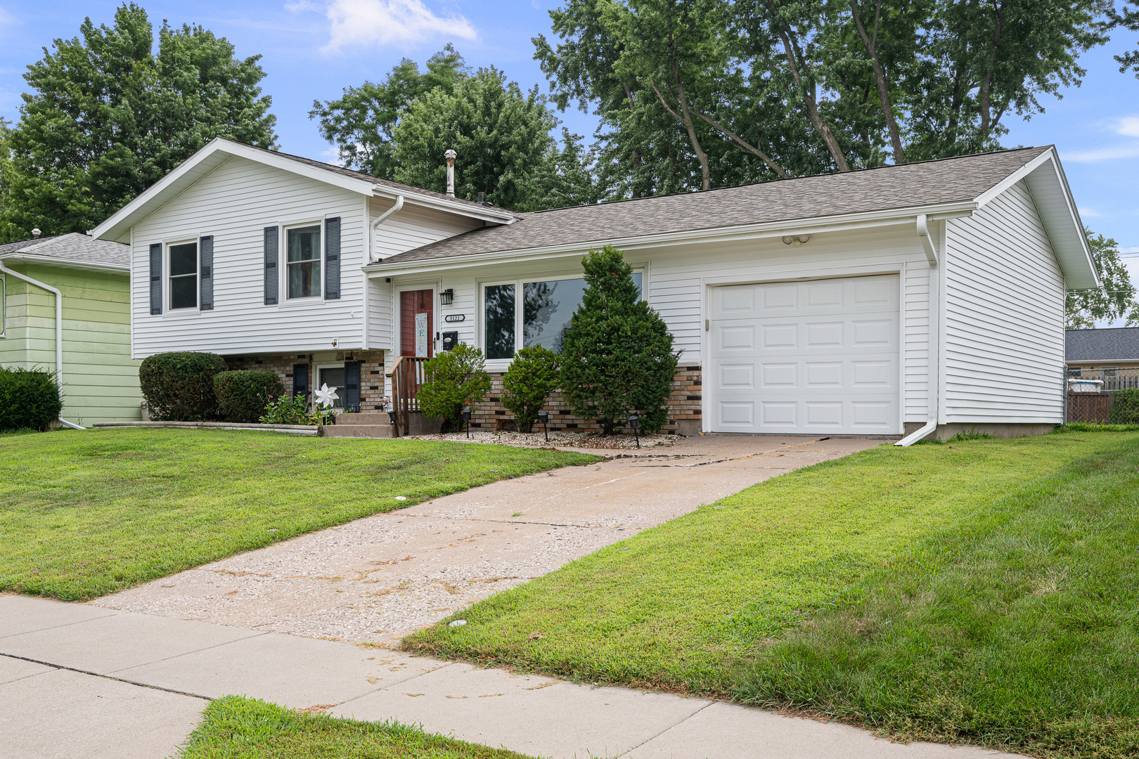 3121 Greenbrier Drive Property Photo 32