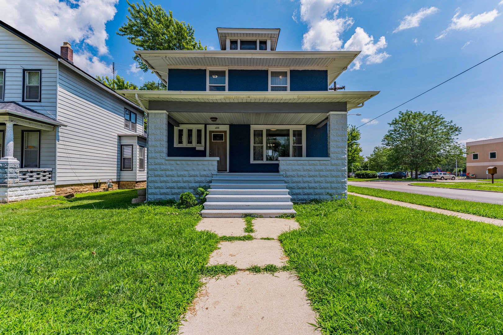 228 Richards Street Property Photo 1