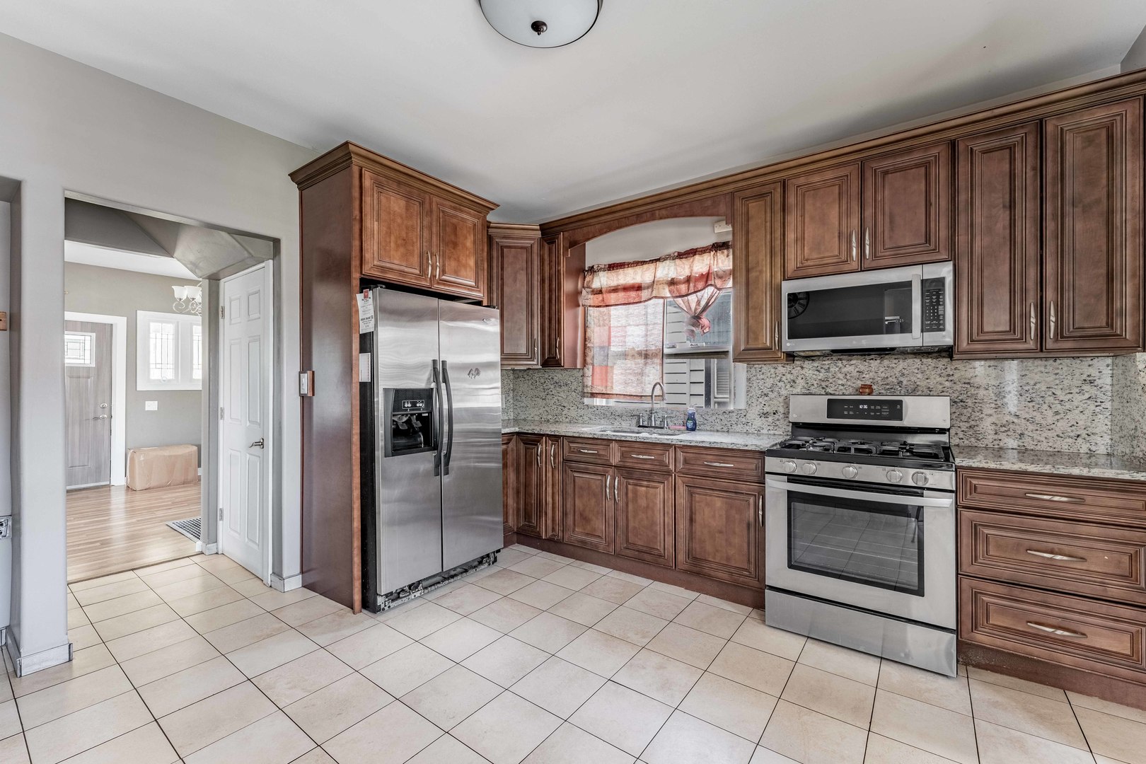 228 Richards Street Property Photo 11