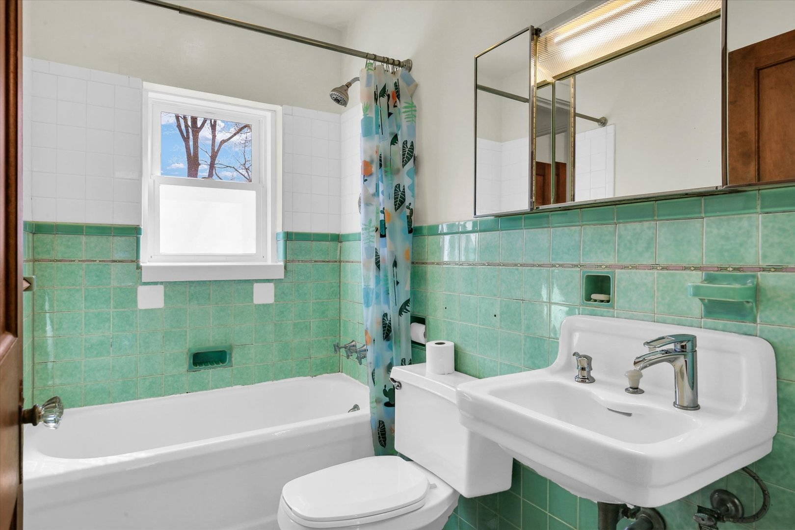 402 W Pennsylvania Avenue Property Photo 29