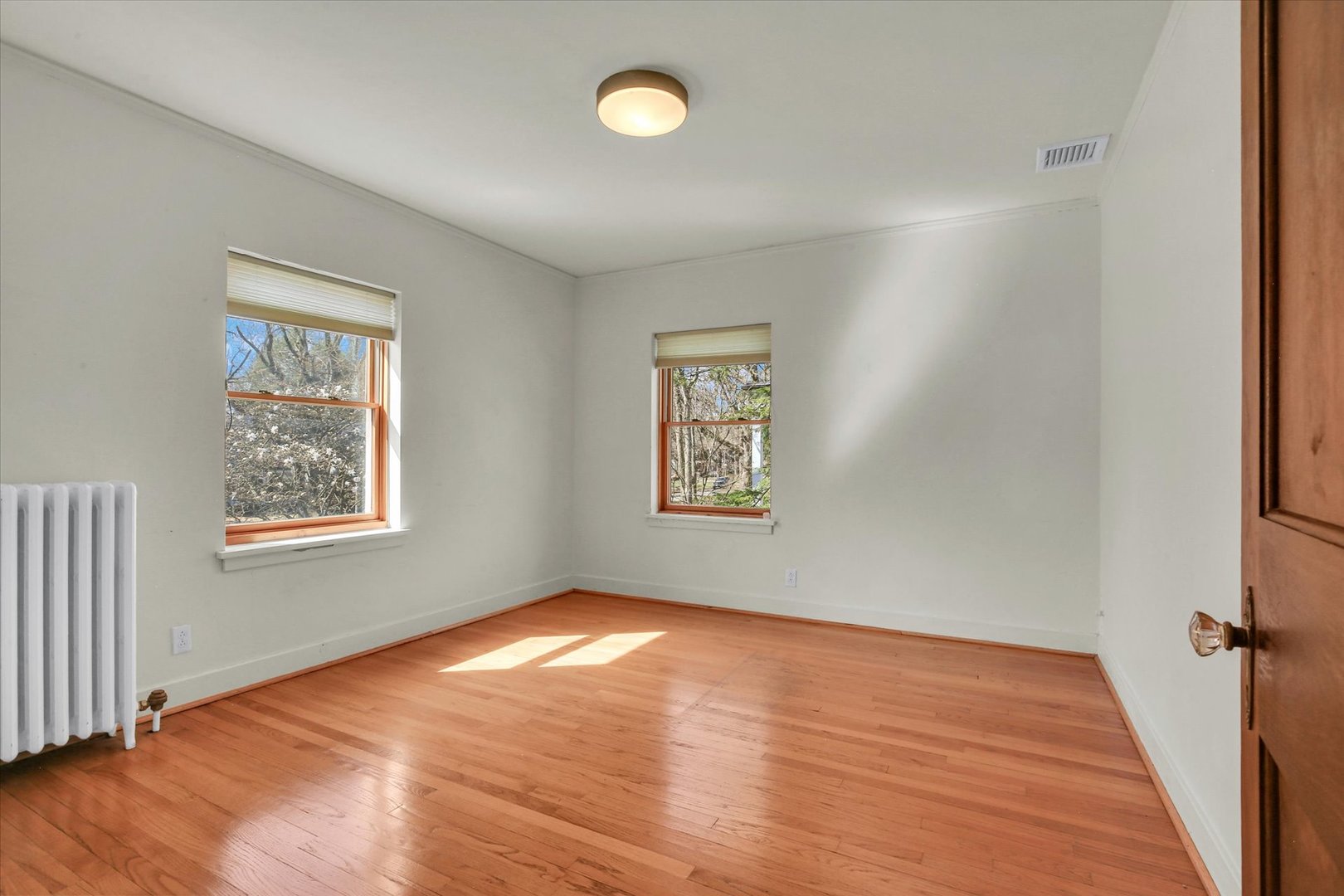 402 W Pennsylvania Avenue Property Photo 33