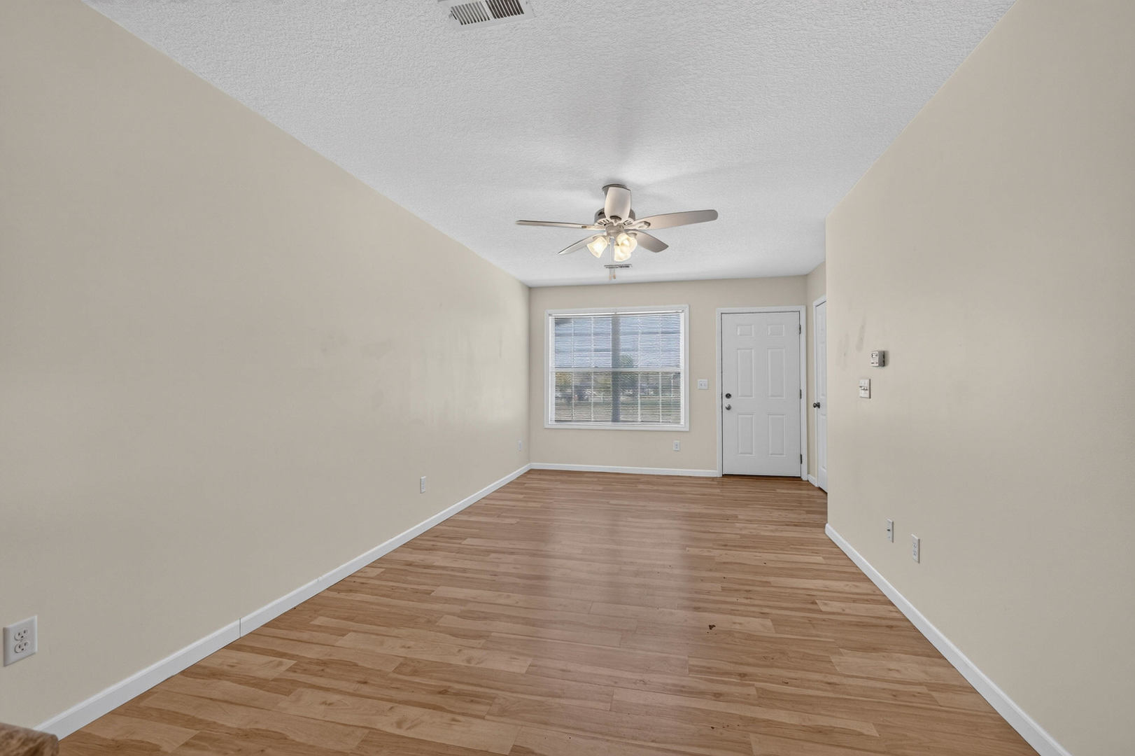 520 Prairie Meadow Drive Property Photo 7