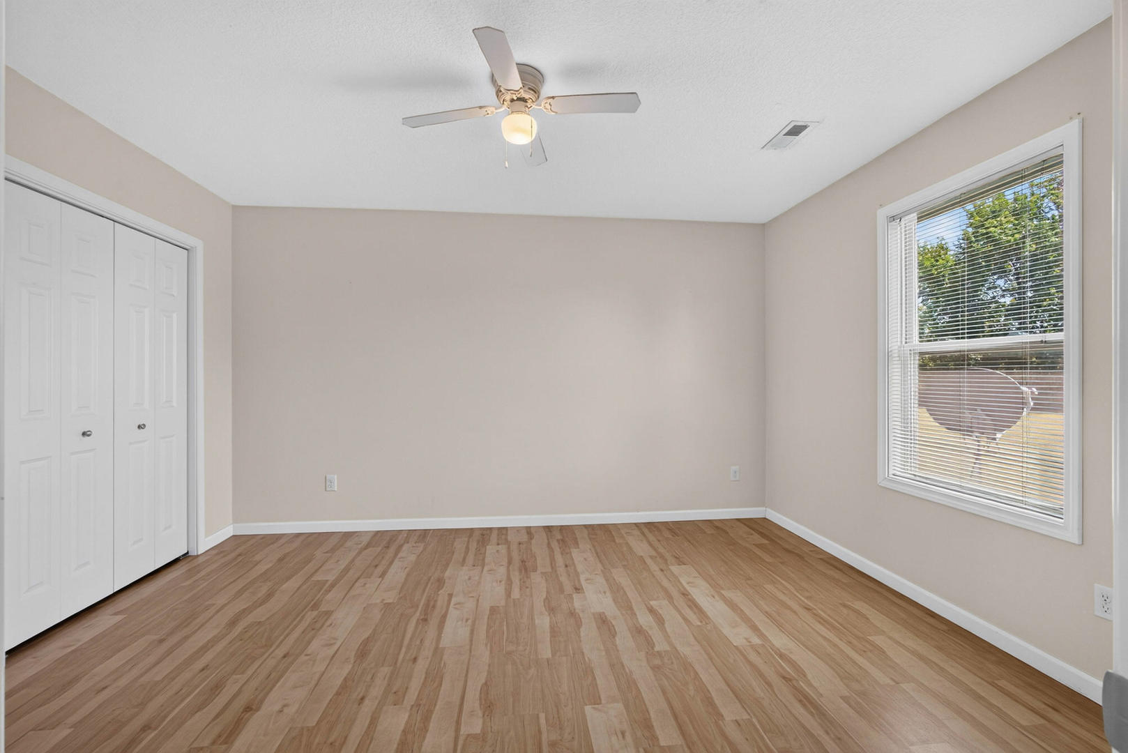 520 Prairie Meadow Drive Property Photo 12