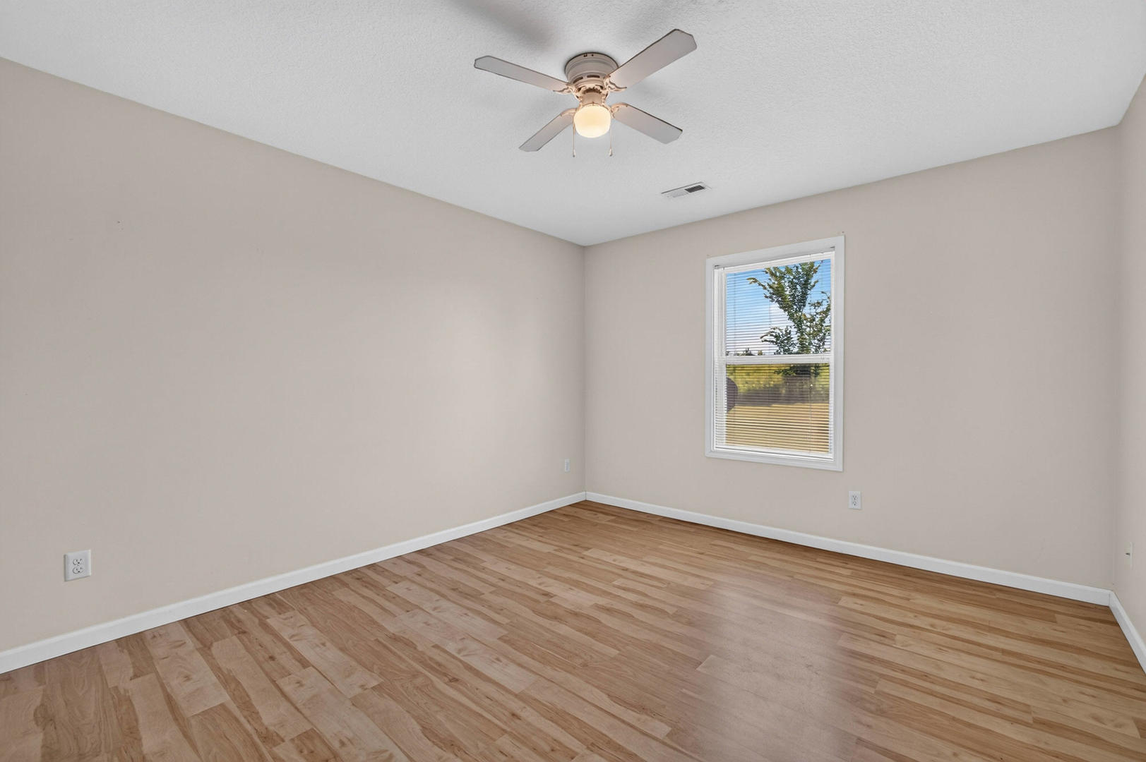 520 Prairie Meadow Drive Property Photo 13