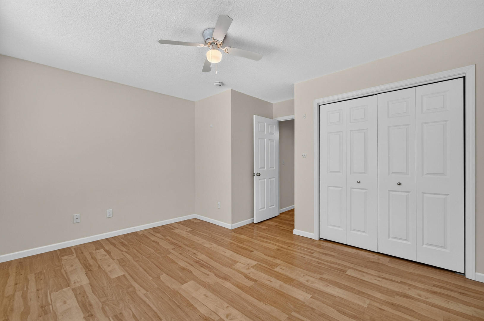520 Prairie Meadow Drive Property Photo 16