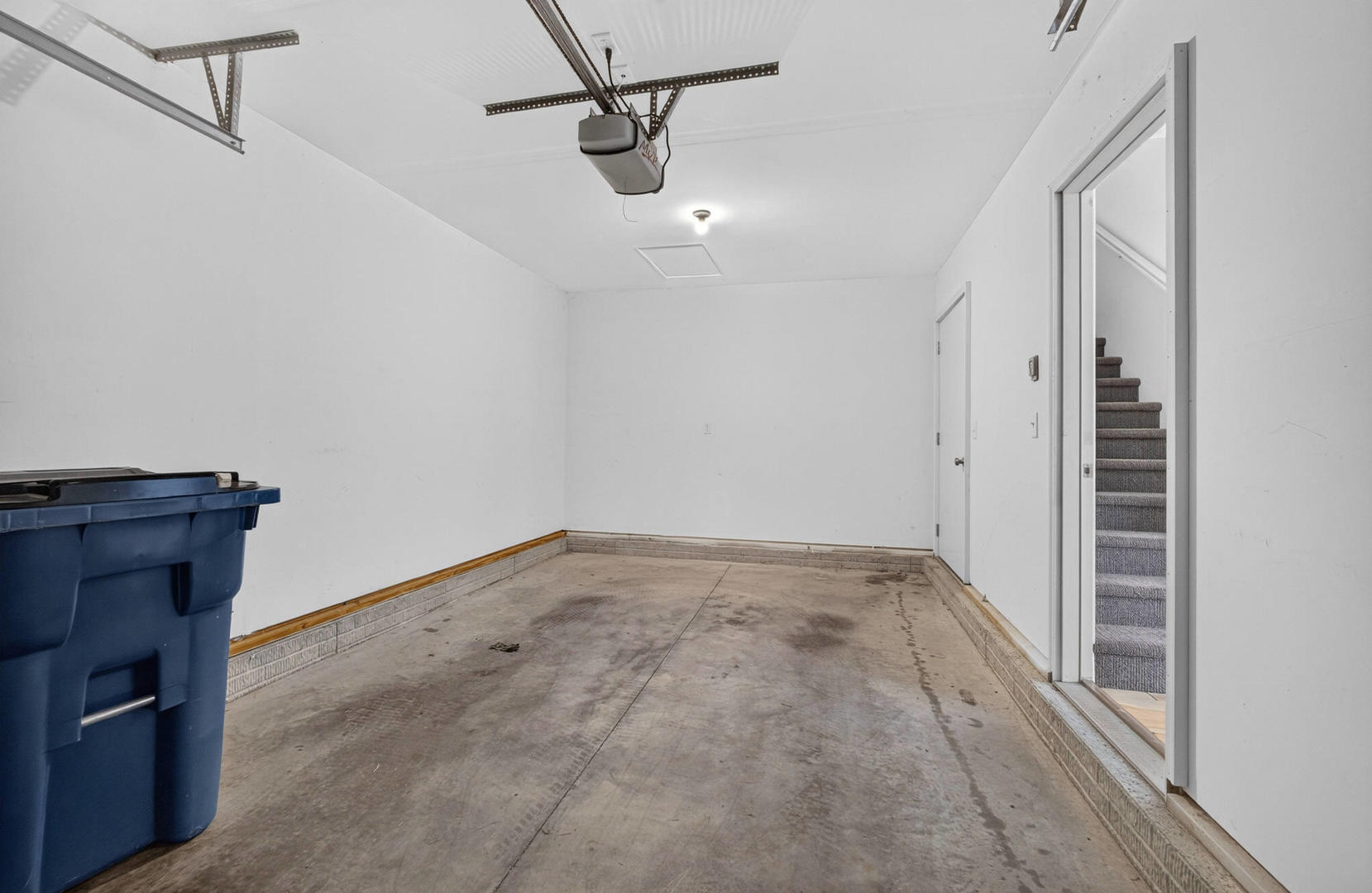 520 Prairie Meadow Drive Property Photo 24