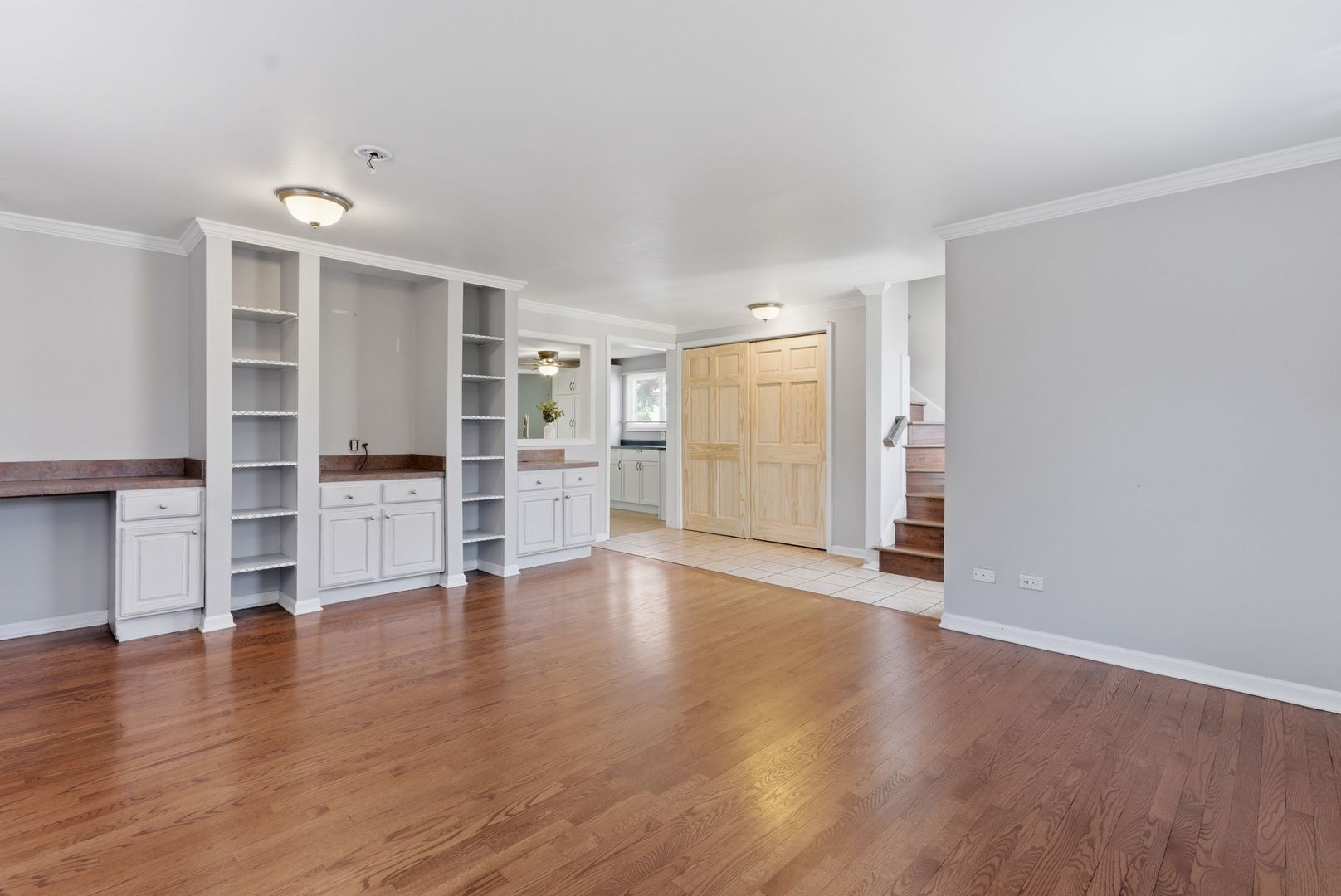 8753 S Kostner Avenue Property Photo 8