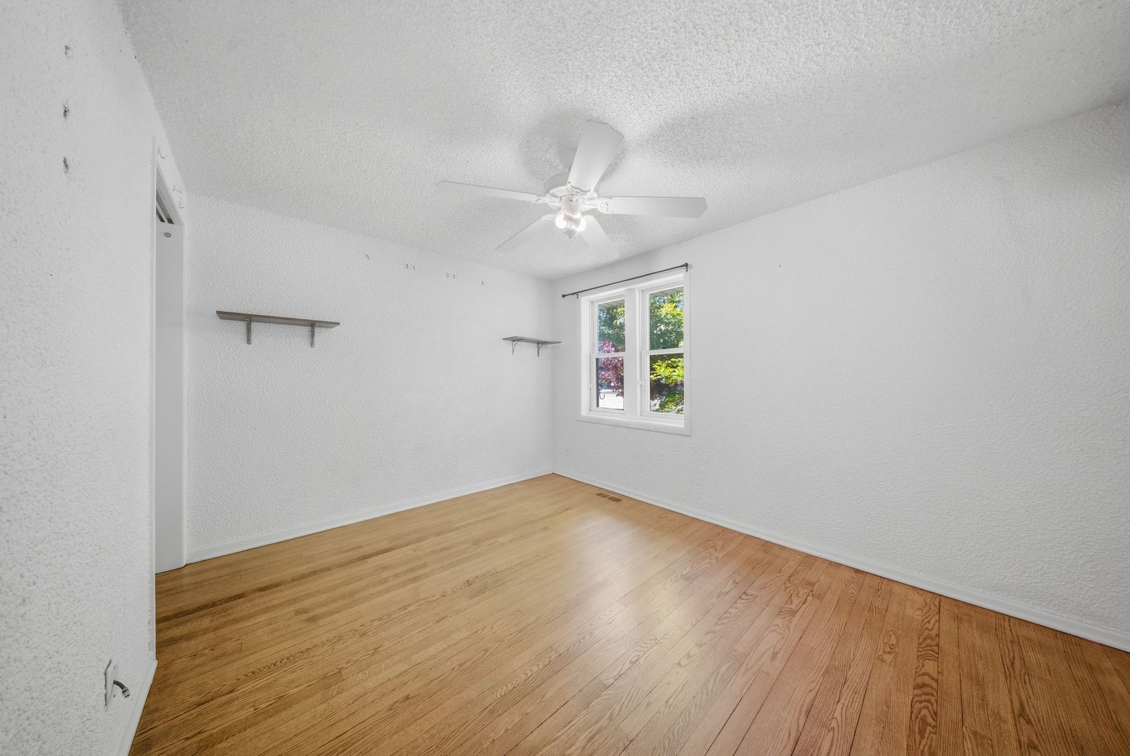 8753 S Kostner Avenue Property Photo 11
