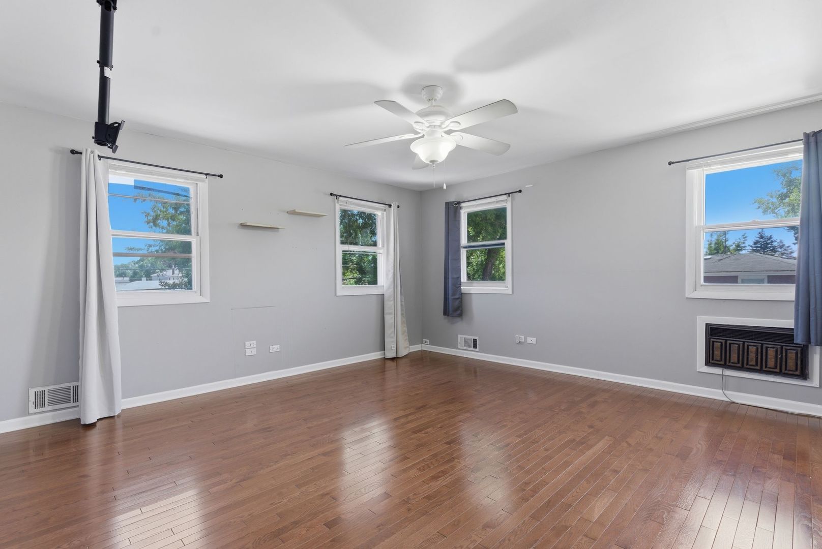 8753 S Kostner Avenue Property Photo 17