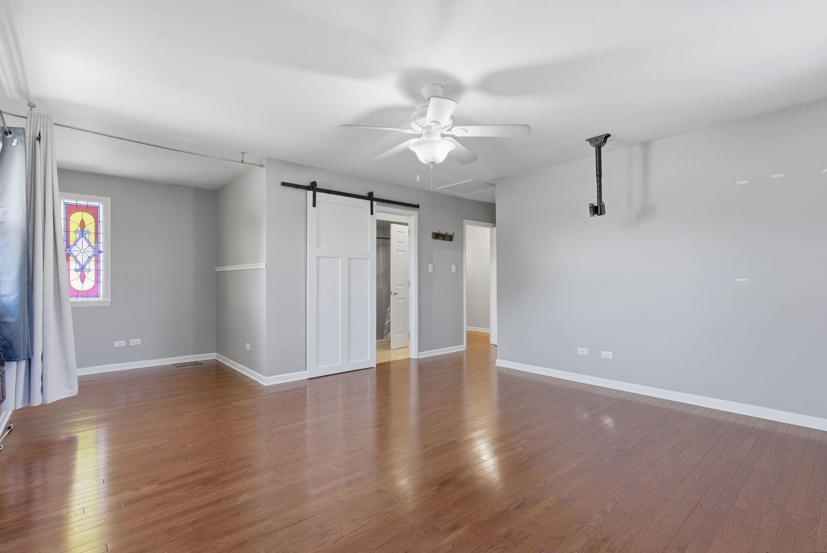 8753 S Kostner Avenue Property Photo 18