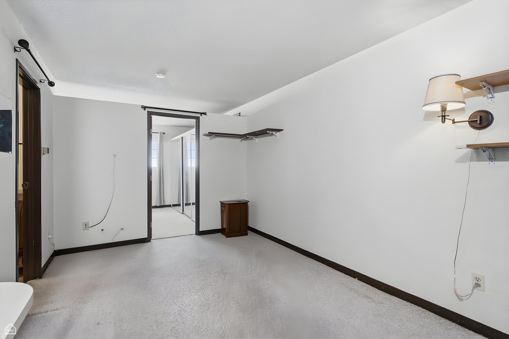 3130 W Monroe Street 107 Property Photo 15