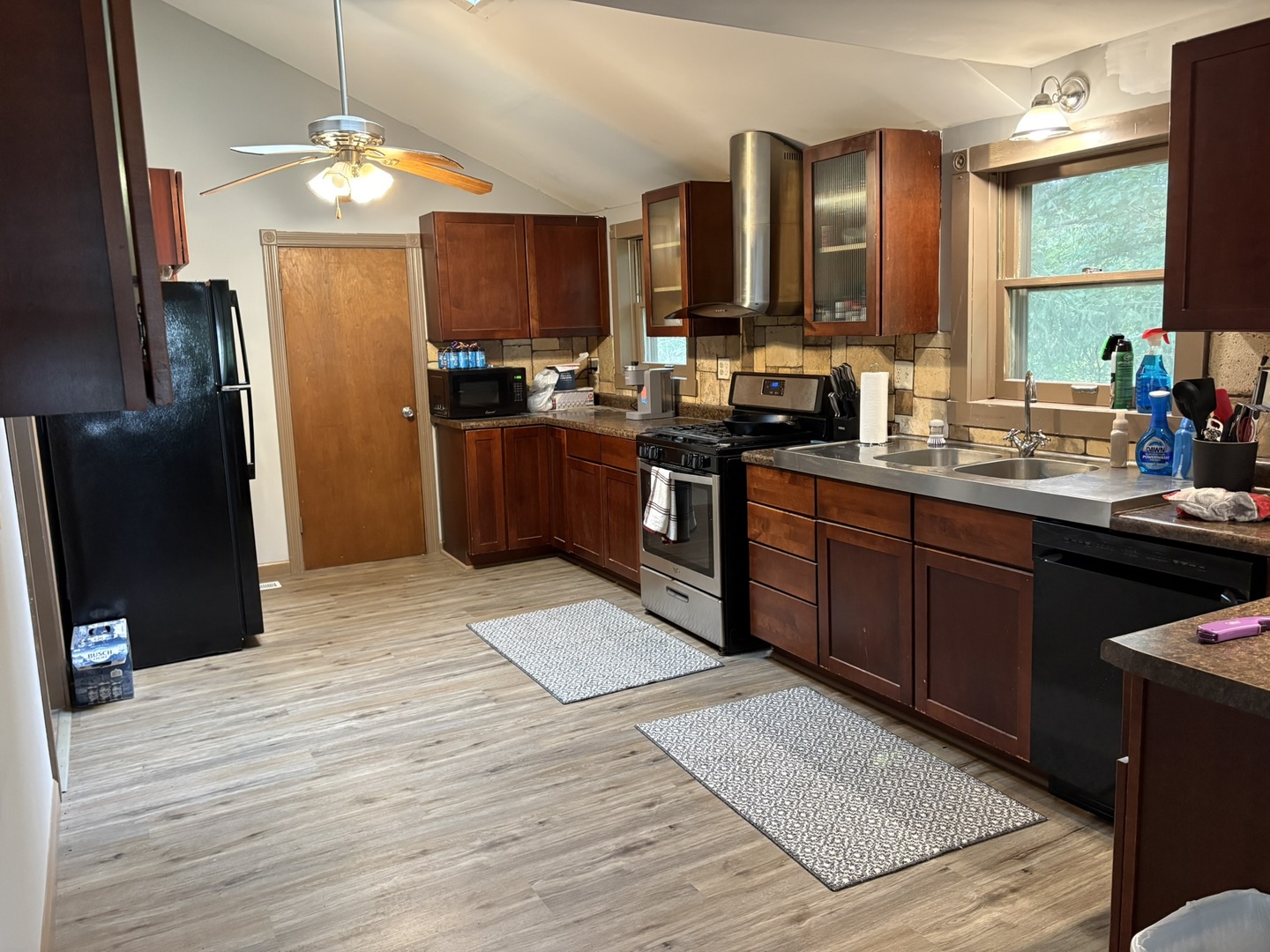919 Backbone Road Property Photo 7