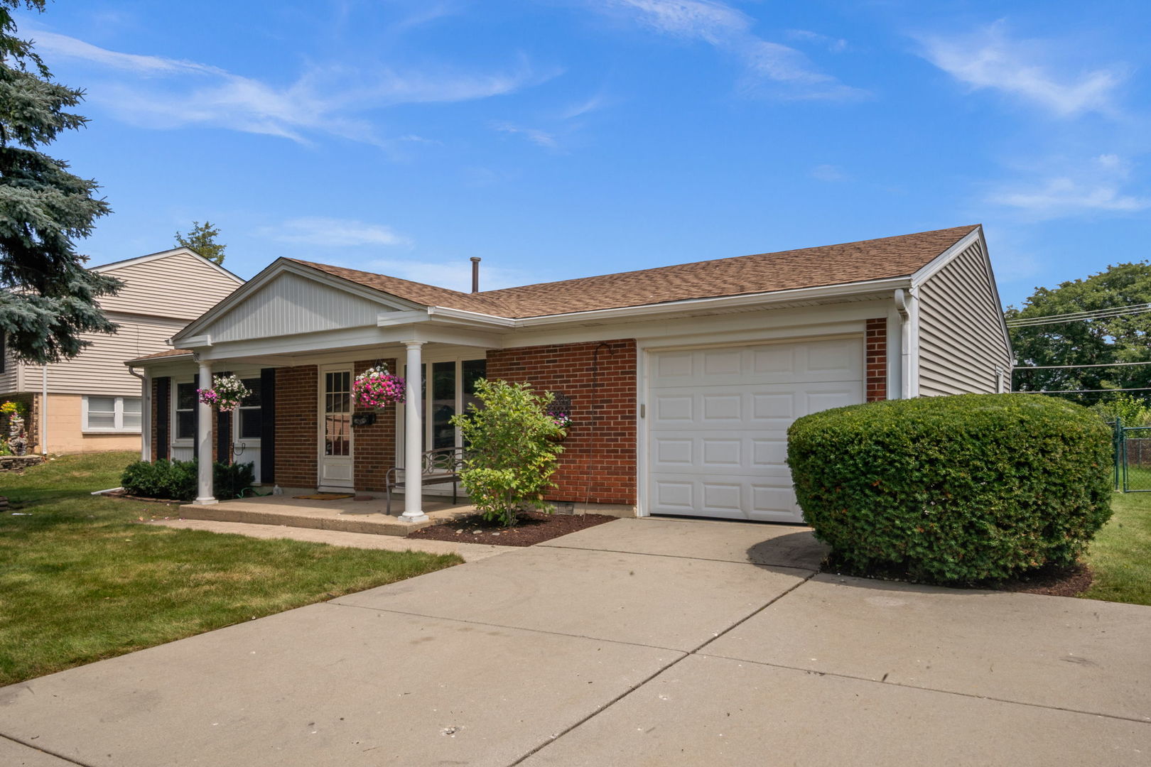 1217 Nippert Drive Property Photo 1