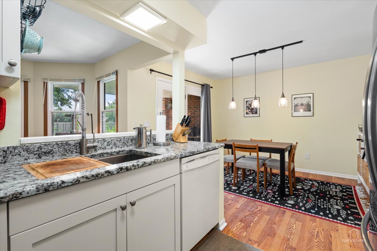 1 Fallcreek Circle Property Photo 3