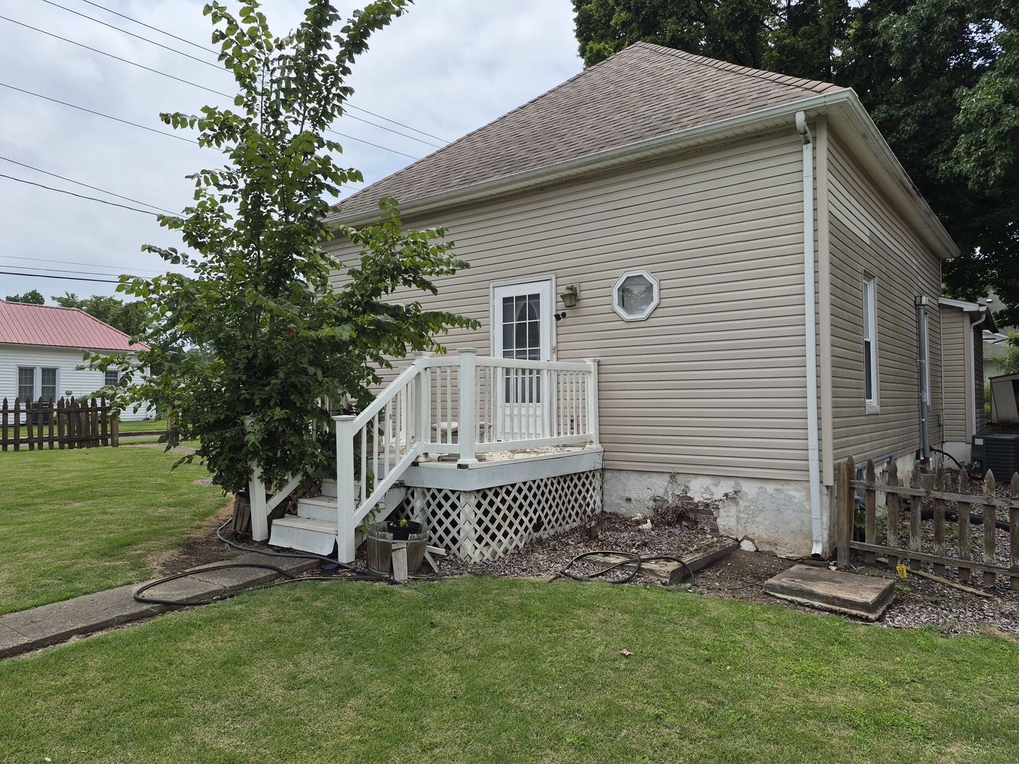 207 S Emma Street Property Photo 1