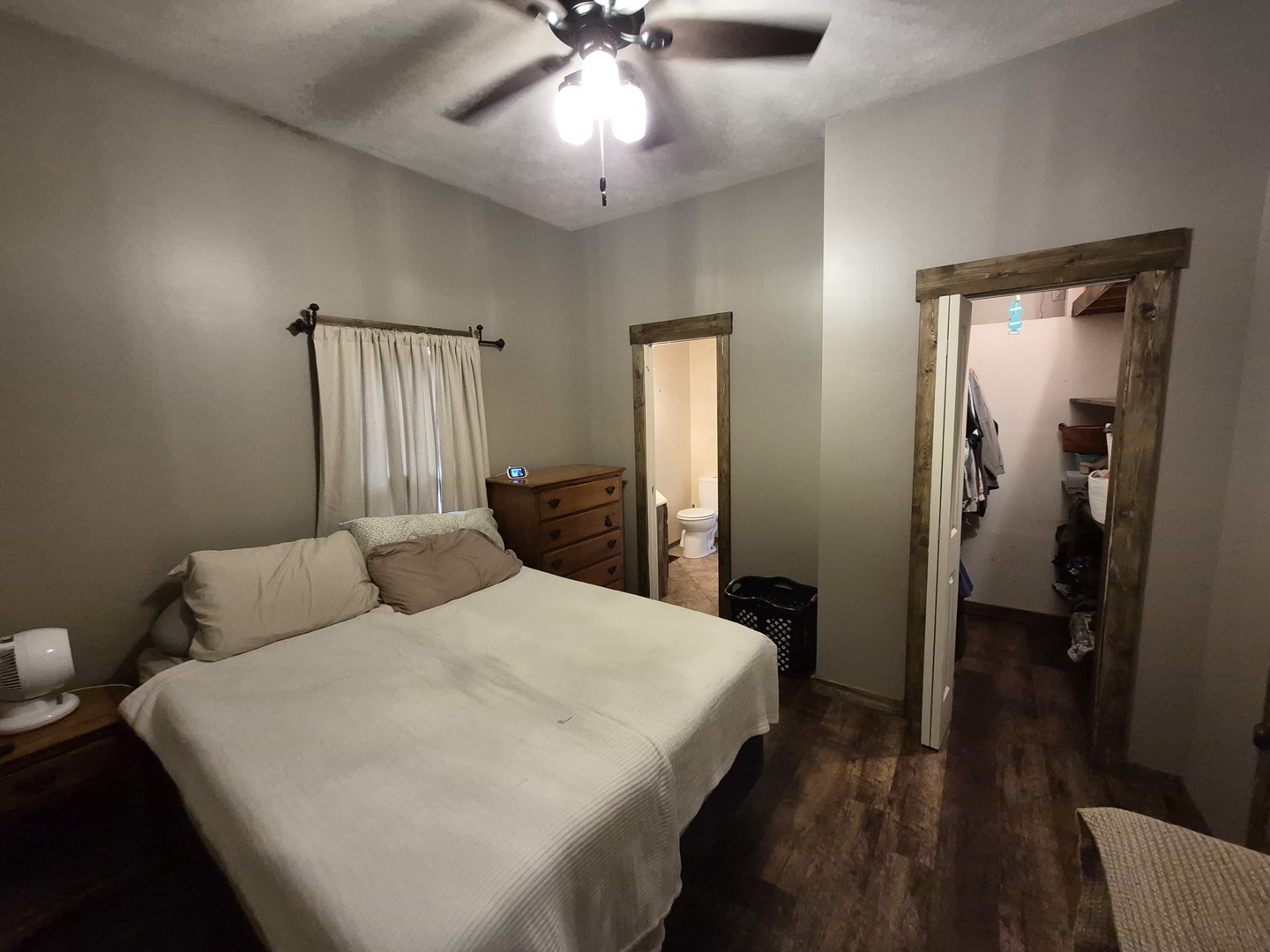 207 S Emma Street Property Photo 8