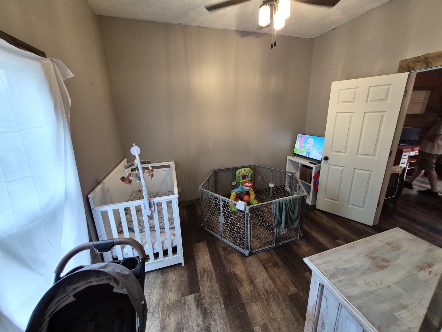 207 S Emma Street Property Photo 12