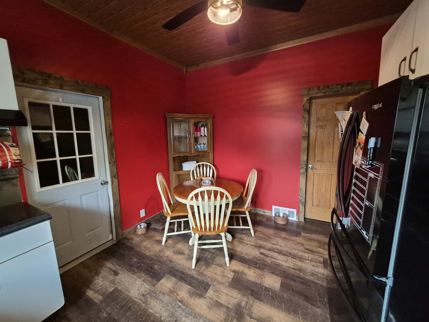 207 S Emma Street Property Photo 14