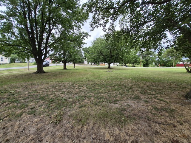 207 S Emma Street Property Photo 19