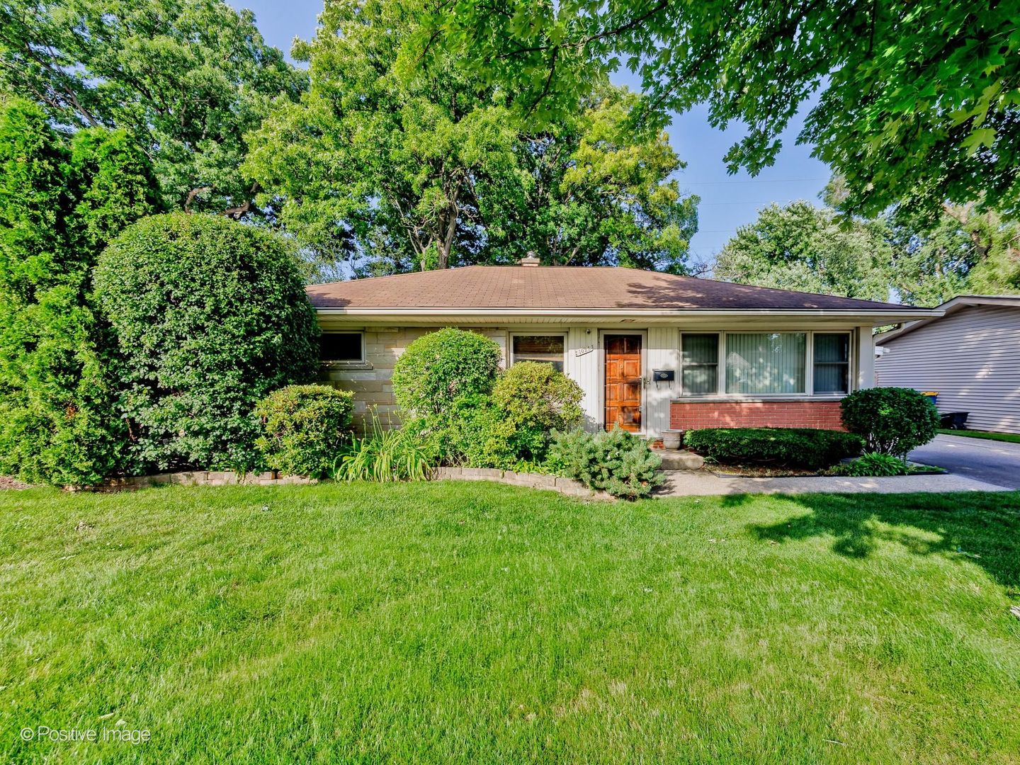 1025 Longaker Road Property Photo 2