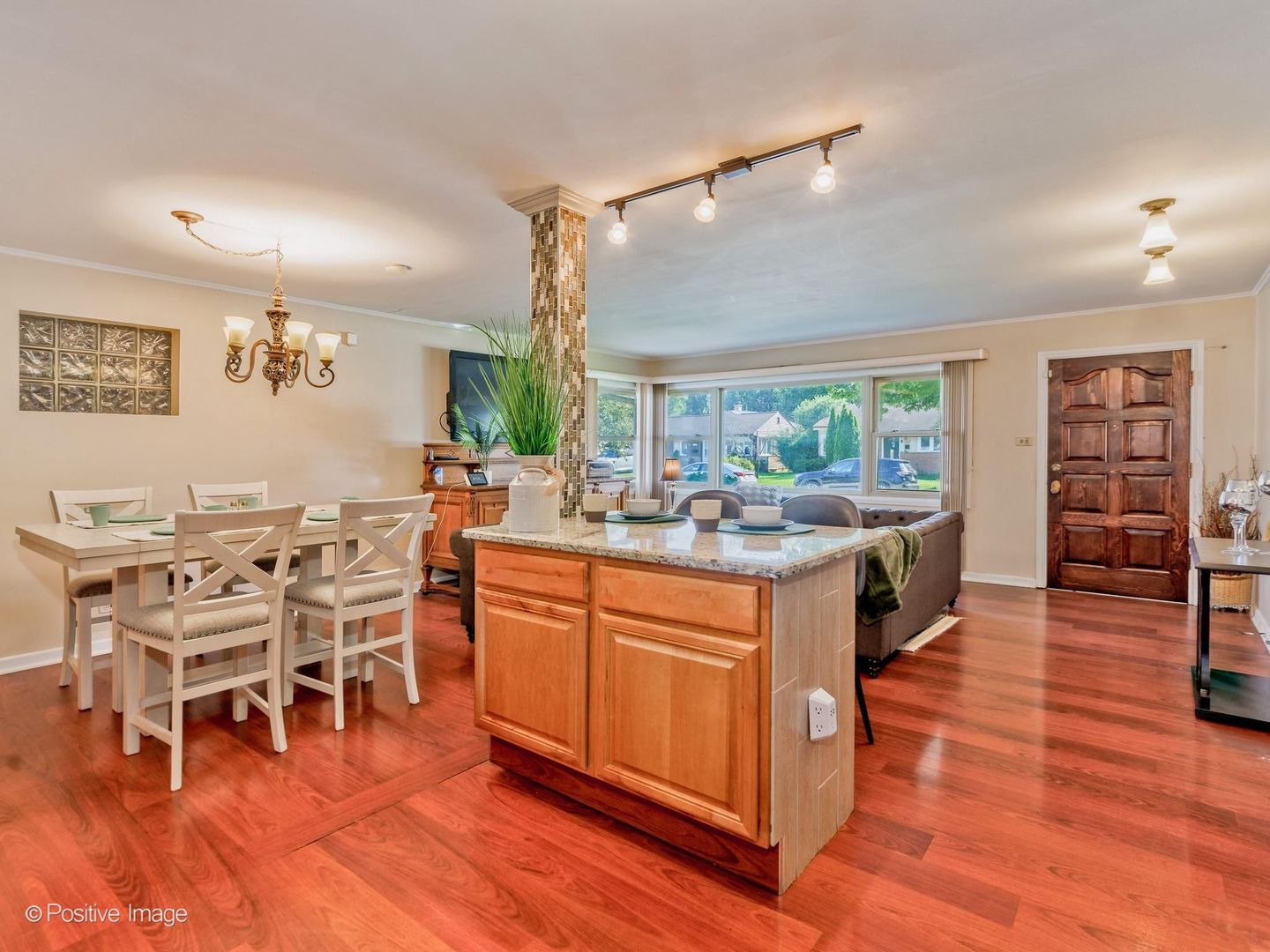 1025 Longaker Road Property Photo 13