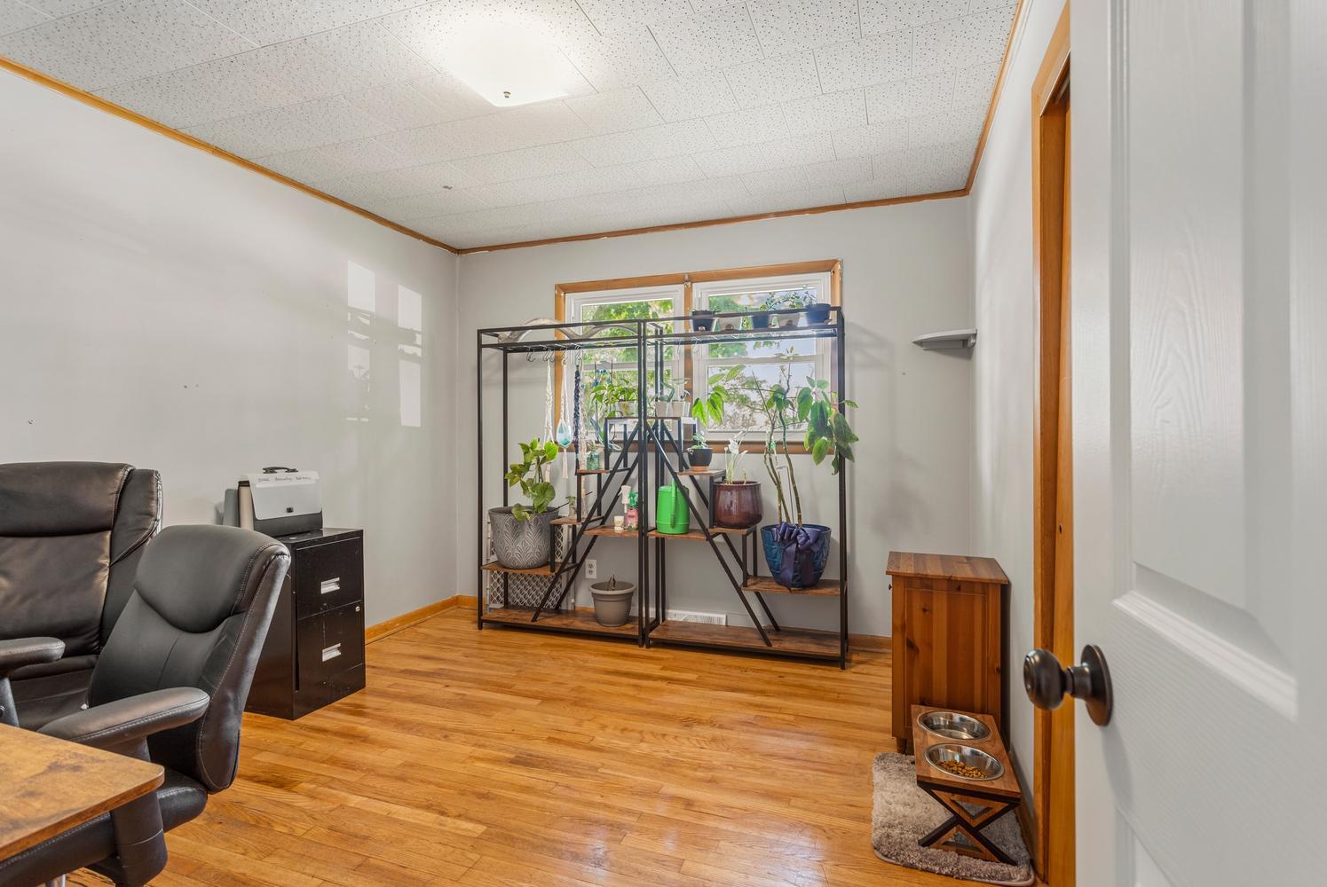 304 S Mckinley Street Property Photo 22