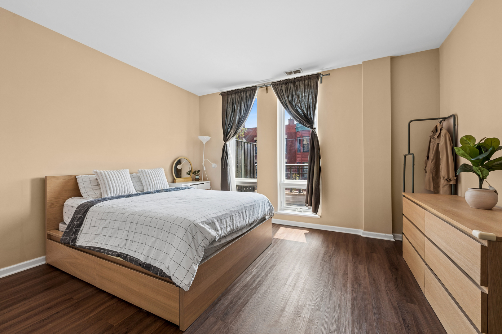 3450 S Halsted Street 202 Property Photo 8