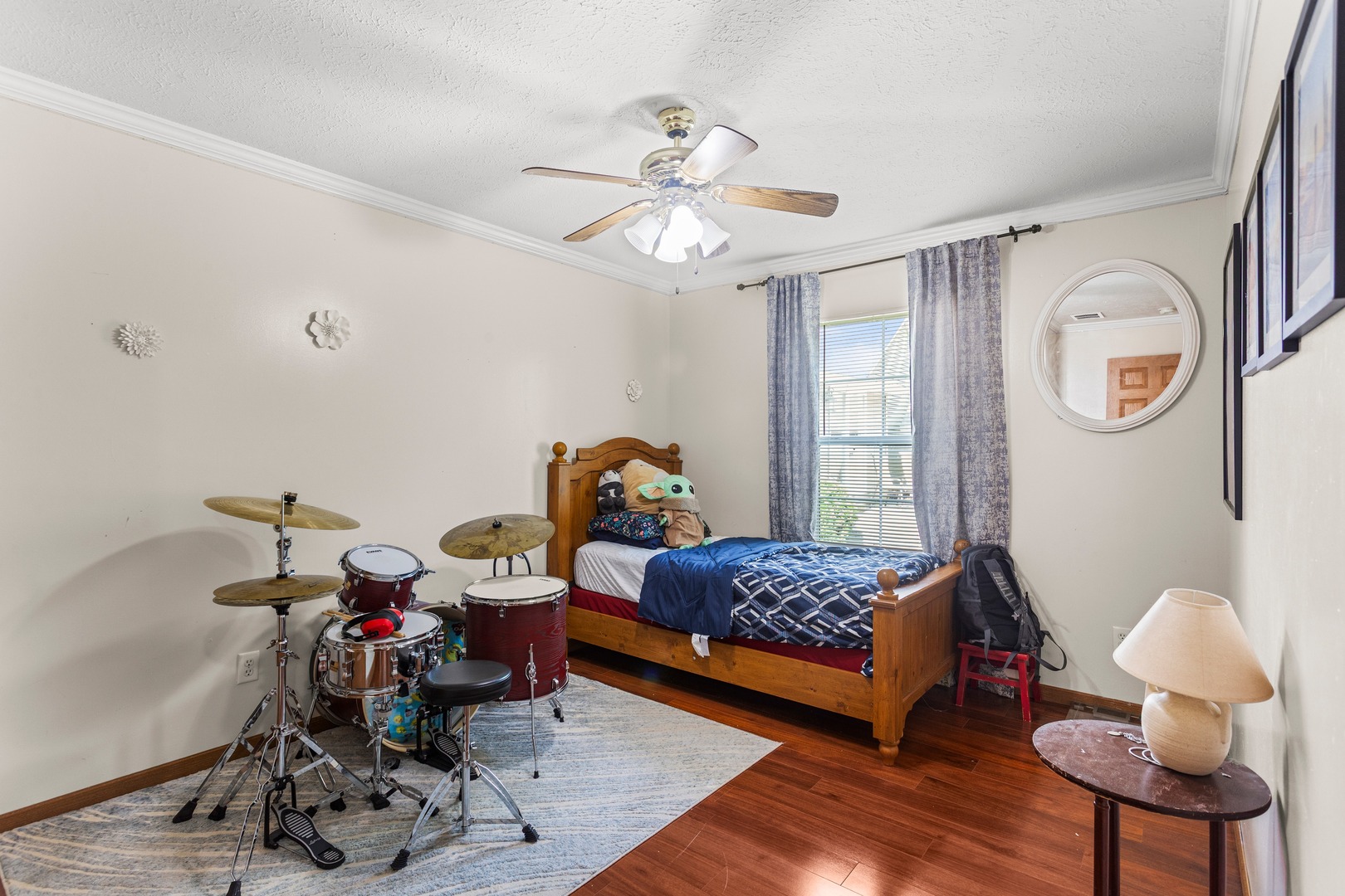 410 Franklin Street Property Photo 25
