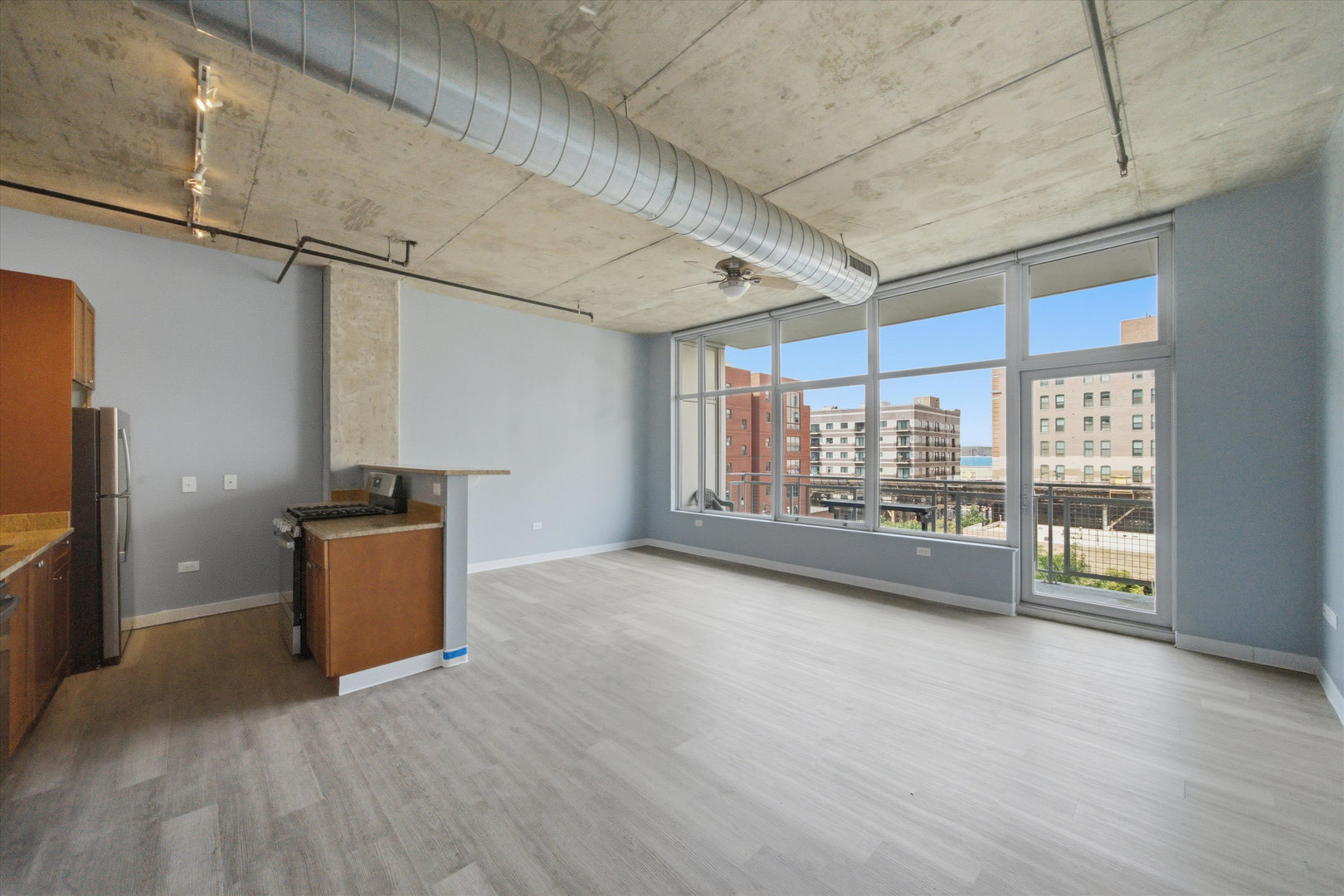 50 E 16th Street 514 Property Photo 2