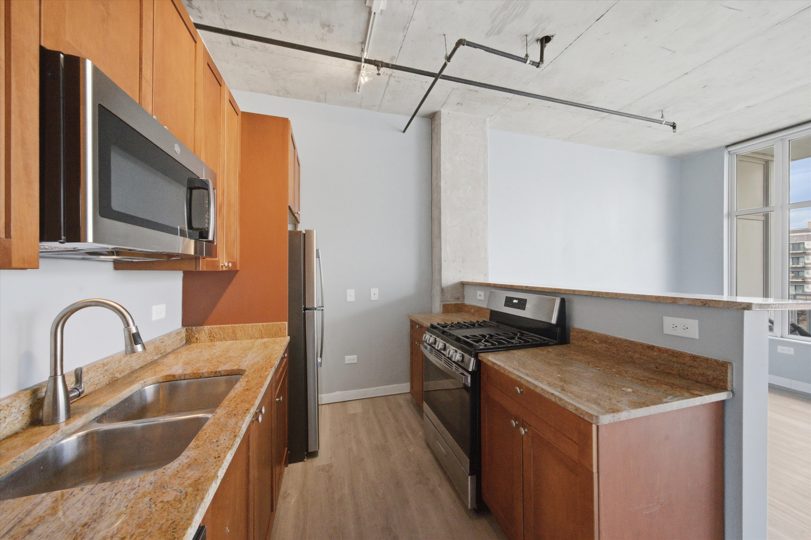 50 E 16th Street 514 Property Photo 6