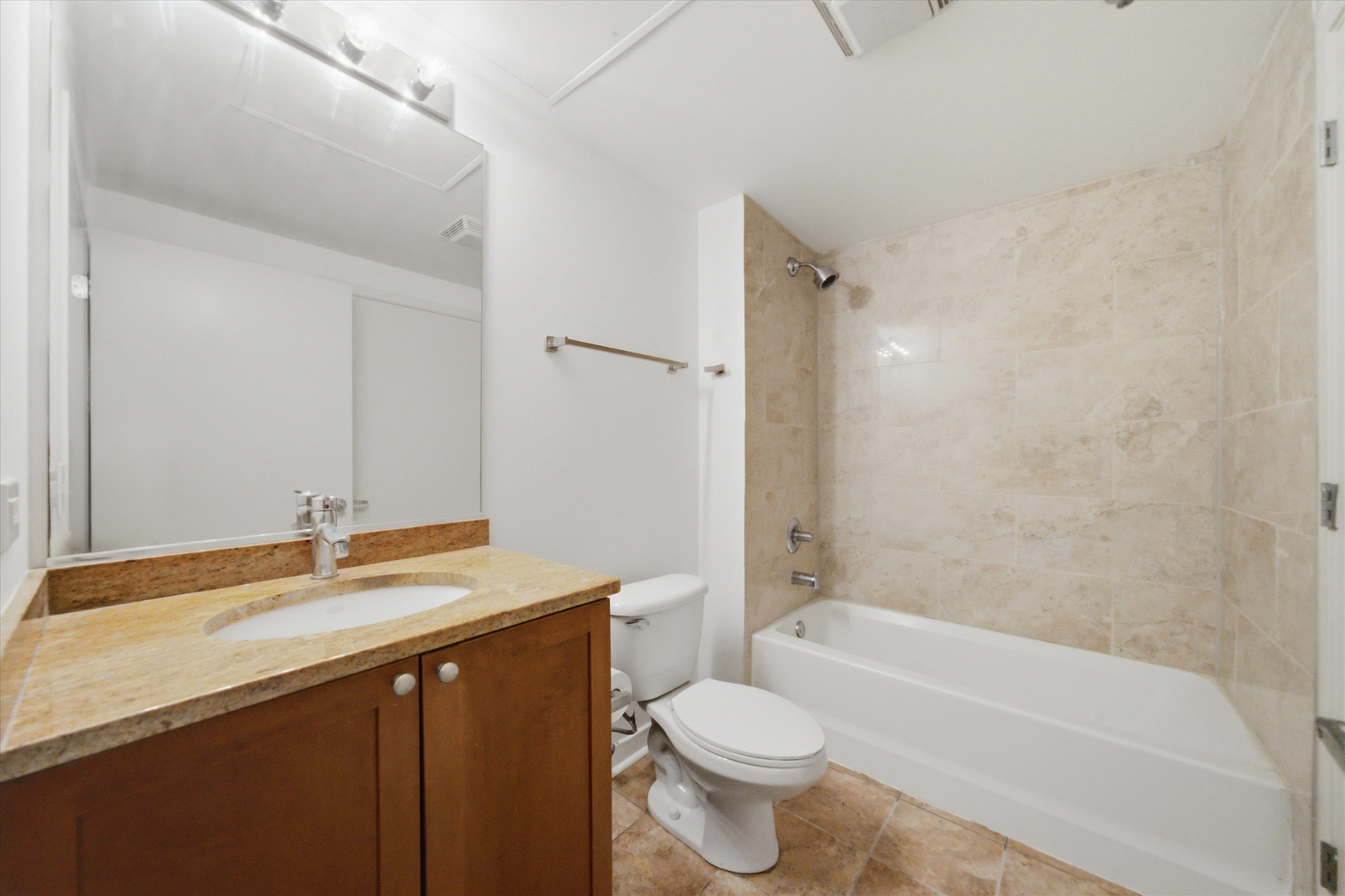 50 E 16th Street 514 Property Photo 9
