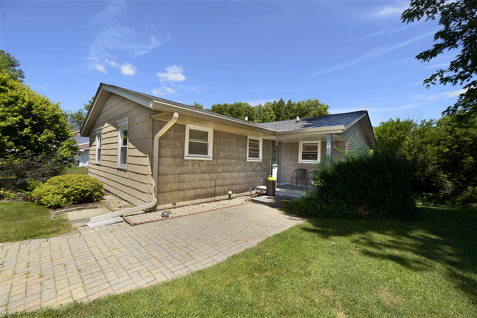 14 Bona Terra Drive Property Photo 1