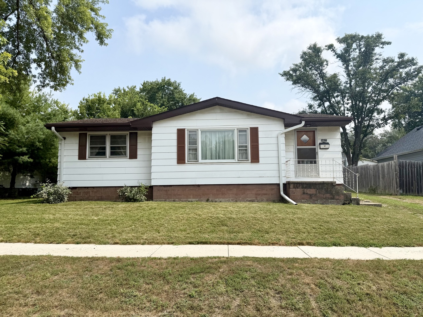 467 Ryall Street Property Photo 2
