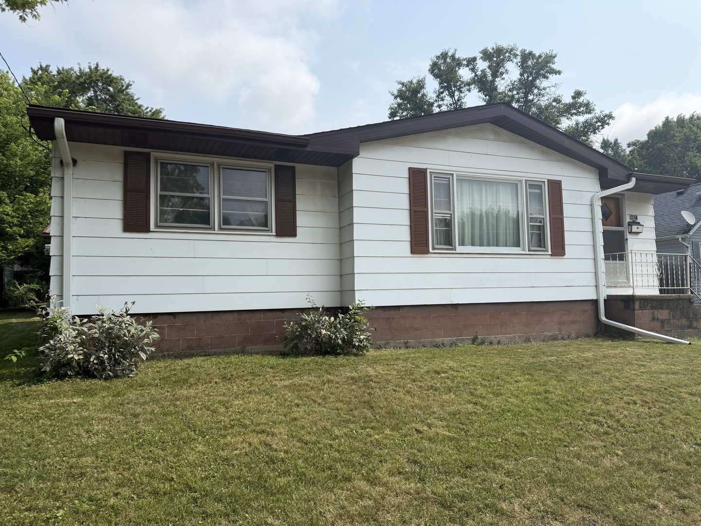 467 Ryall Street Property Photo 3