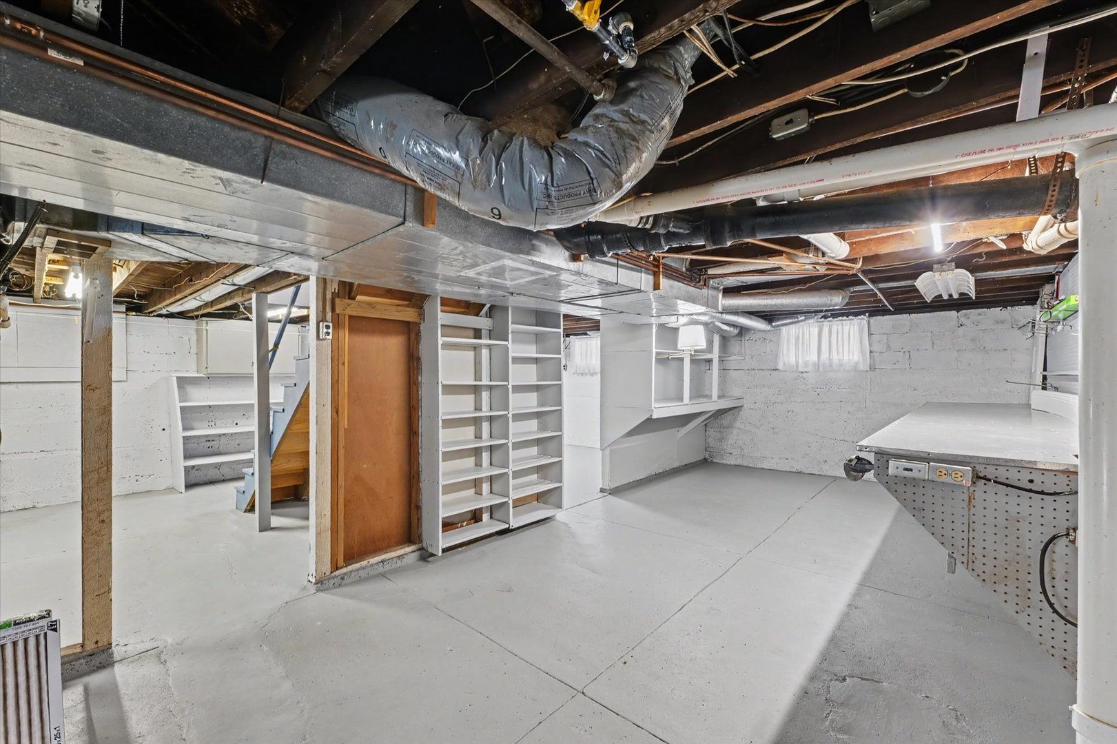 12 S Walnut Street Property Photo 34