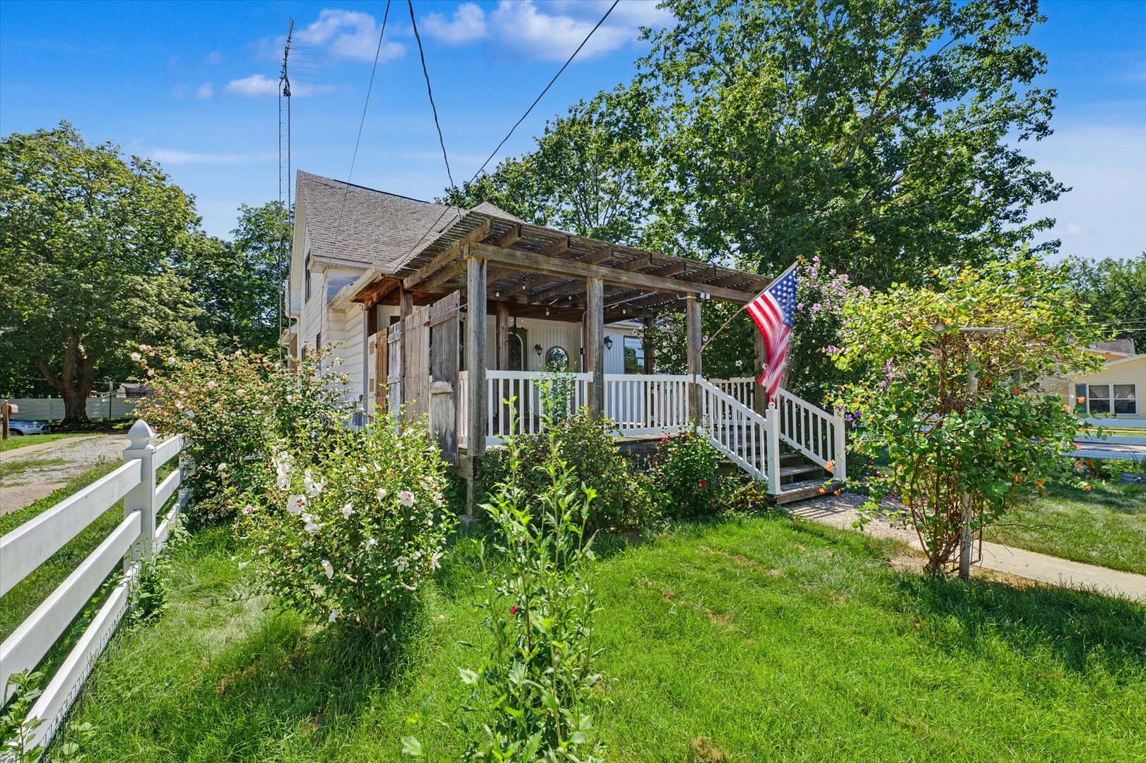 12 S Walnut Street Property Photo 40
