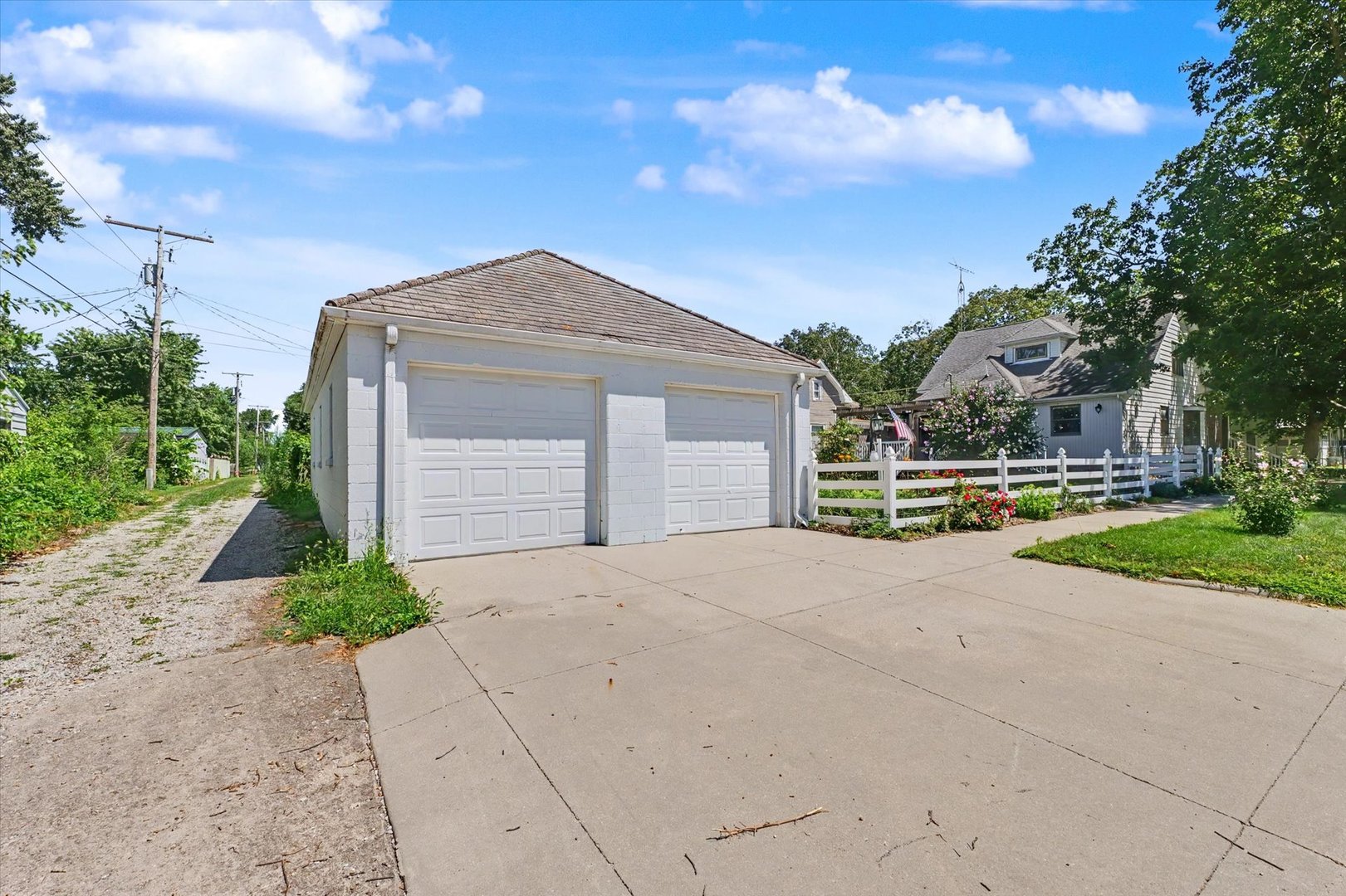 12 S Walnut Street Property Photo 44