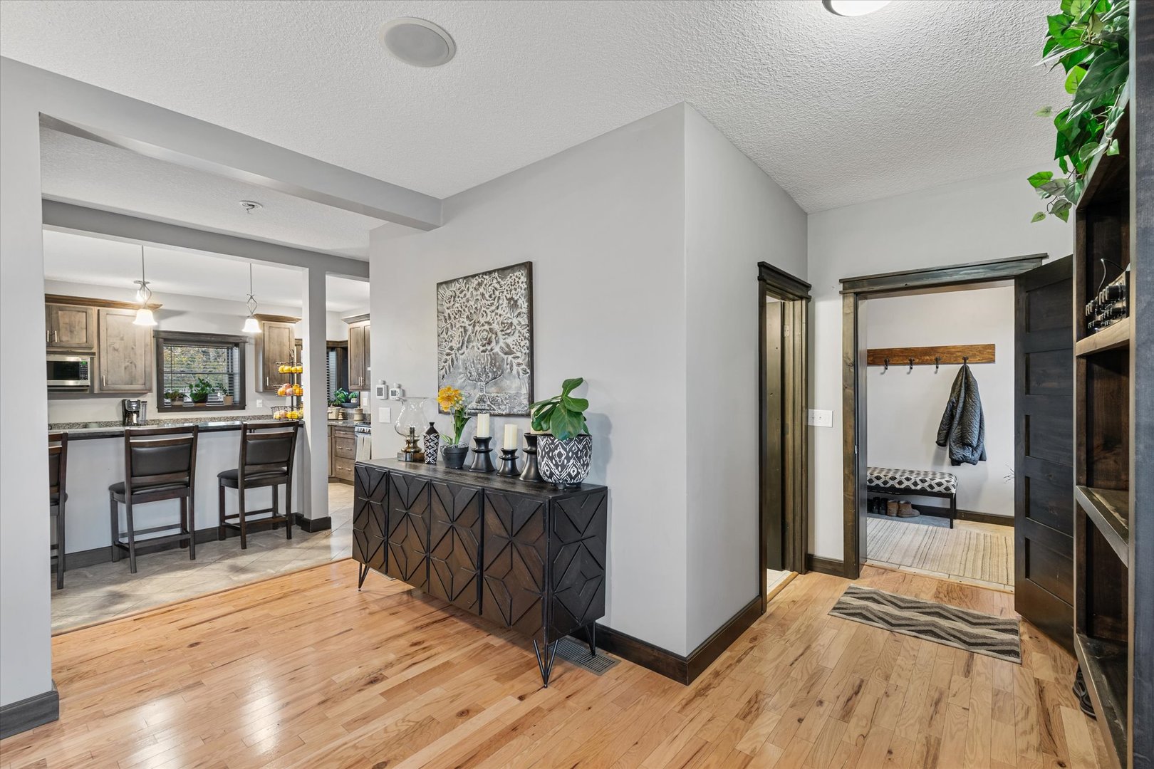 302 9th Street Property Photo 14